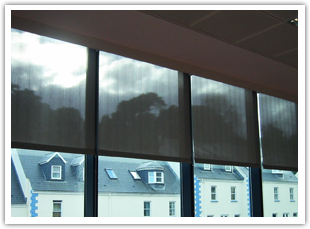 Linea 300 Roller Blind Fresco Solar Shading
